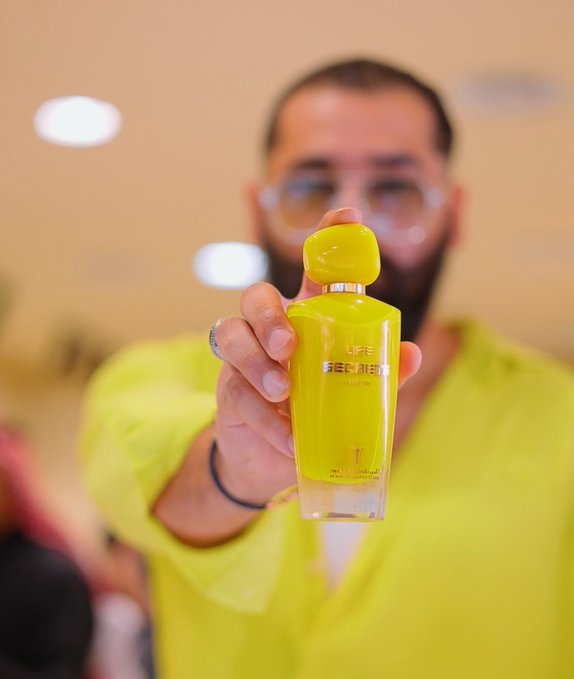 البيت الإماراتي للعود