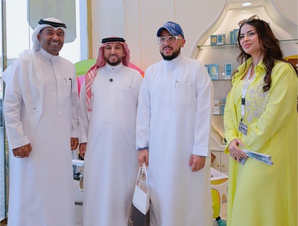 البيت الإماراتي للعود